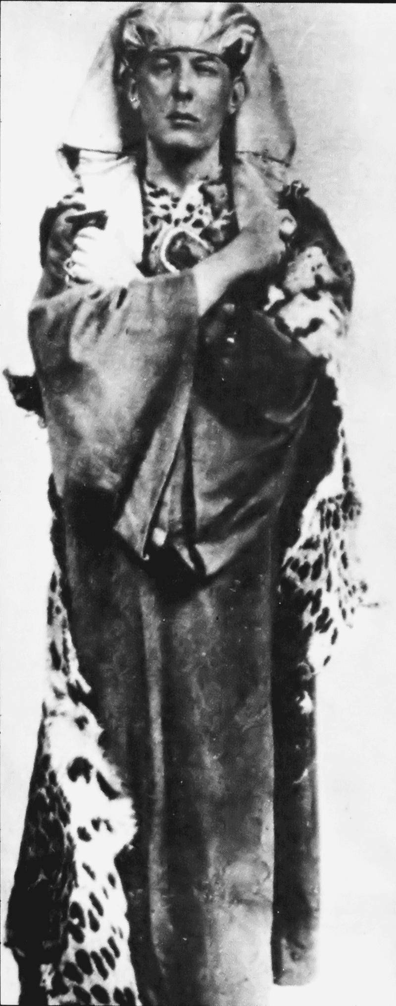 Aleister Crowley and the Hermetic Order of the Golden Dawn Aleister Crowley and the Hermetic Order of the Golden Dawn