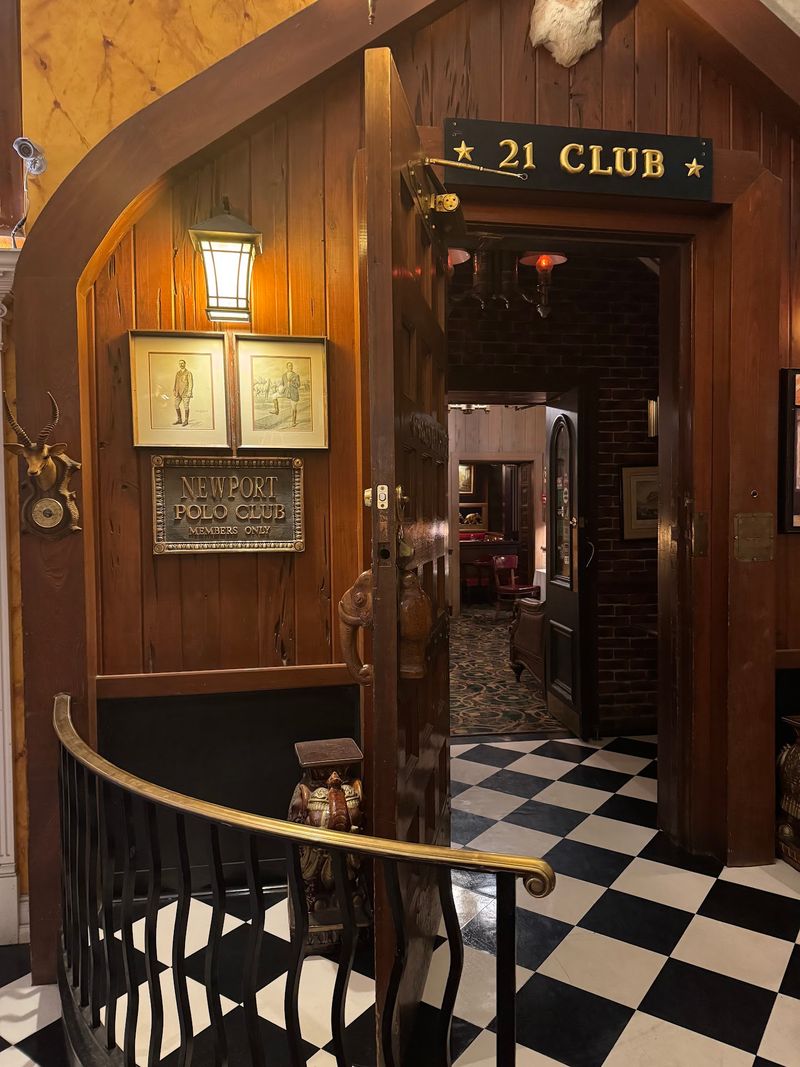 An Ambiance That Earns Its Reputation