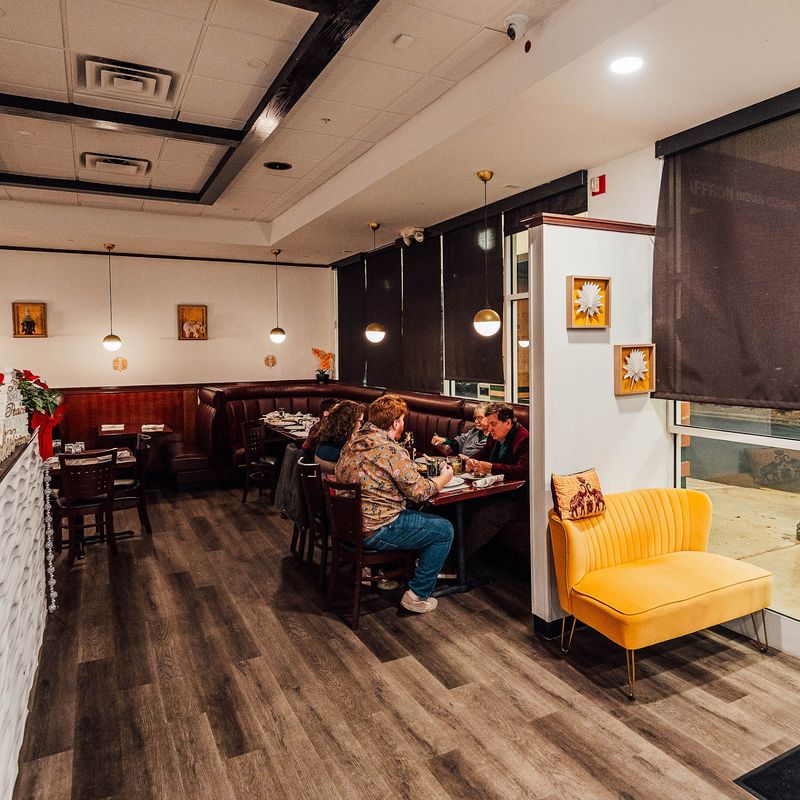 An Atmosphere Both Elegant and Easygoing An Atmosphere Both Elegant and Easygoing