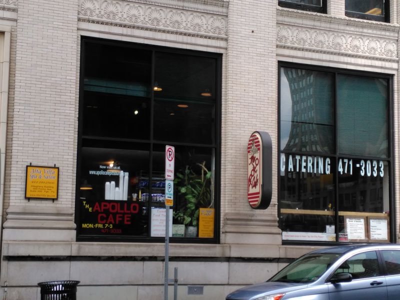 An Enduring Fixture on Forbes Avenue An Enduring Fixture on Forbes Avenue