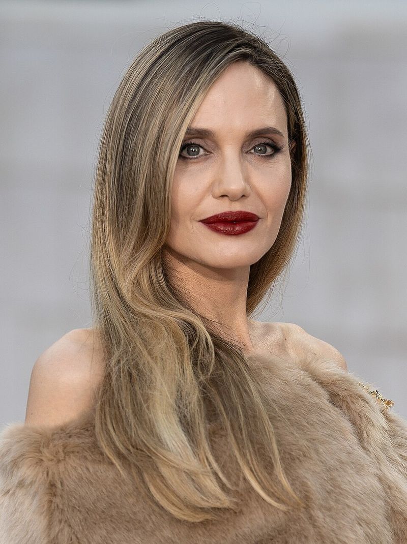 Angelina Jolie Angelina Jolie