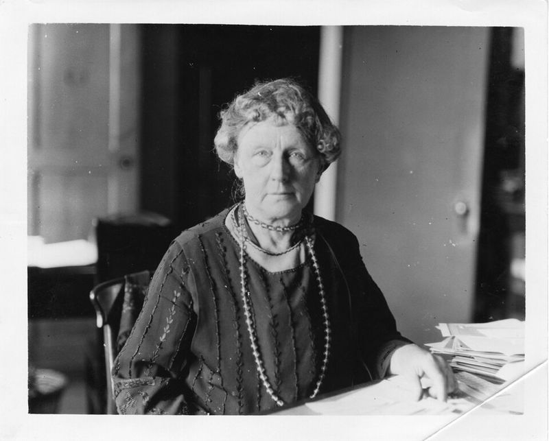Annie Jump Cannon: The Astronomer Who Organized the Stars