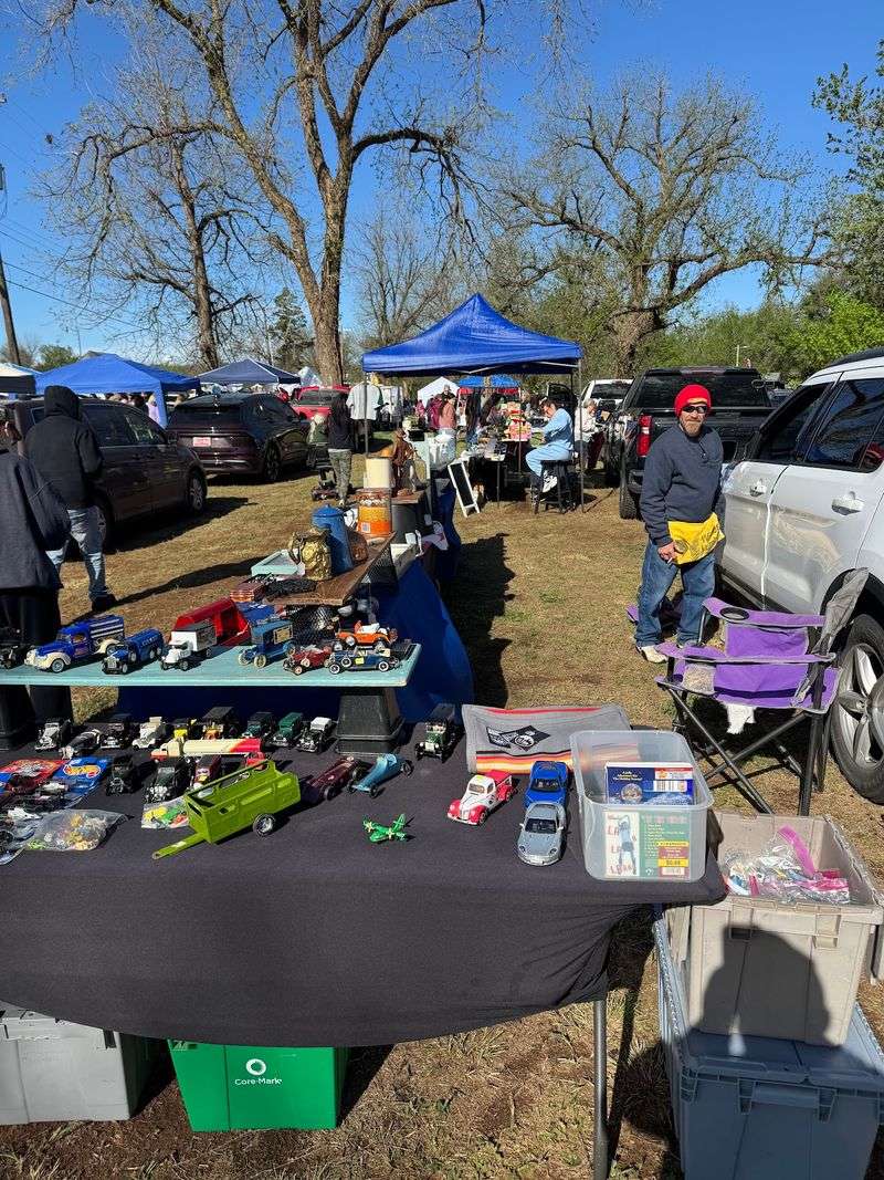 Antiques and Collectibles Worth the Hunt Antiques and Collectibles Worth the Hunt