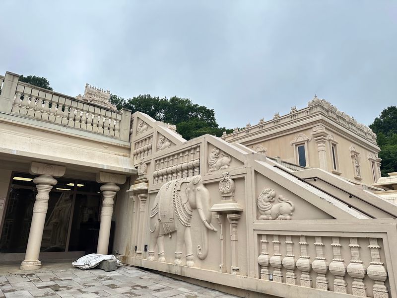 Architecture Worth Slowing Down For Architecture Worth Slowing Down For