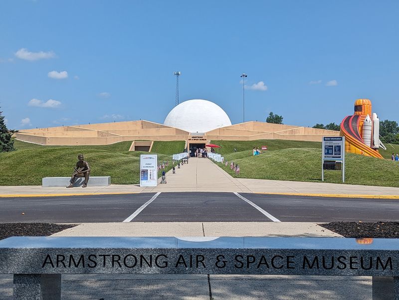Armstrong Air & Space Museum - Wapakoneta Armstrong Air & Space Museum - Wapakoneta