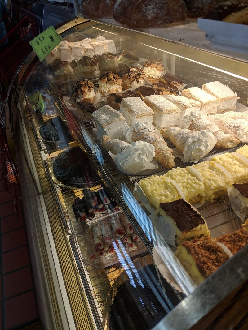 Bakery Section and the Cheesecake That Earns Its Reputation Bakery Section and the Cheesecake That Earns Its Reputation