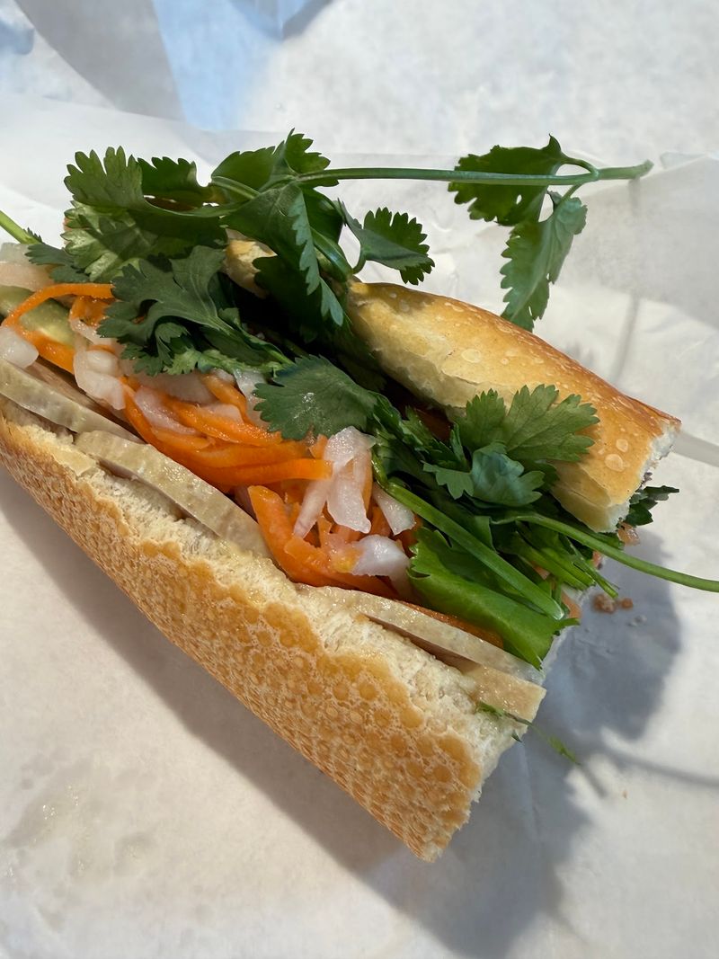 Bánh Mì That Makes People Emotional Bánh Mì That Makes People Emotional