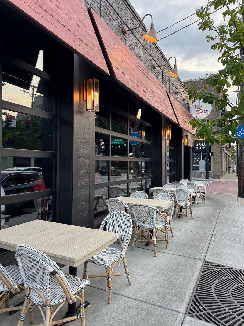 Bar Italia Lakewood, Lakewood Bar Italia Lakewood, Lakewood