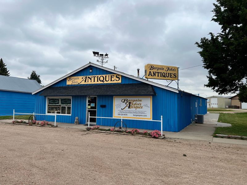 Bargain John's Antiques, Lexington, Nebraska Bargain John's Antiques, Lexington, Nebraska