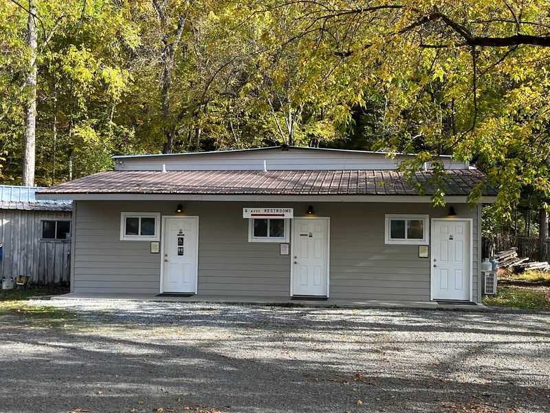 Bathhouses That Steal the Show Bathhouses That Steal the Show