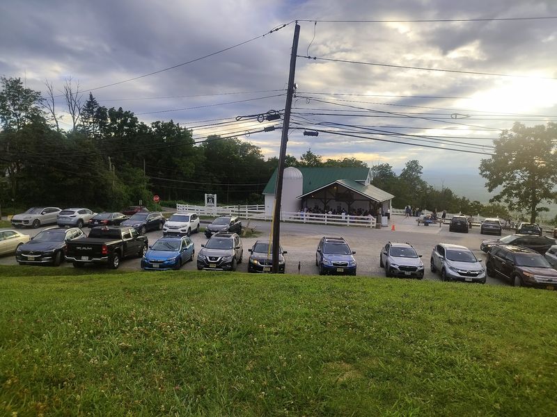Beating the Lines, Parking, and Weekend Rush