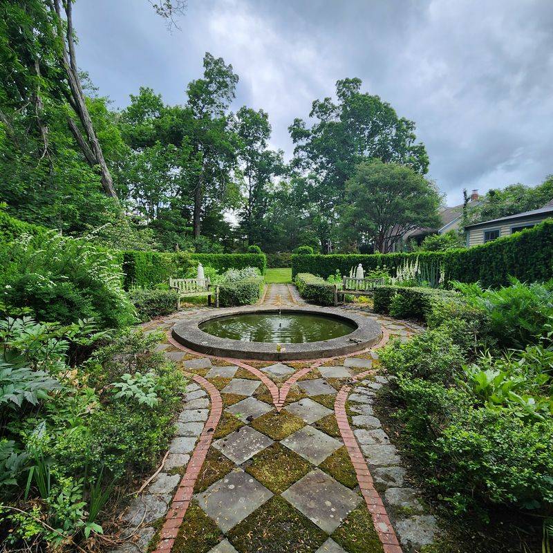 Bedrock Gardens, Lee, New Hampshire Bedrock Gardens, Lee, New Hampshire