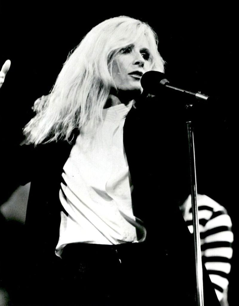 Bette Davis Eyes by Kim Carnes Bette Davis Eyes by Kim Carnes