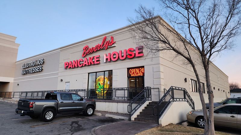 Beverly's Pancake House Beverly's Pancake House