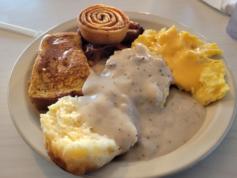 Biscuits, Gravy, and Homestyle Staples Biscuits, Gravy, and Homestyle Staples