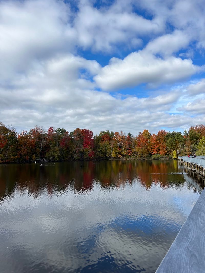 Boardman Lake Trail, Traverse City, Michigan Boardman Lake Trail, Traverse City, Michigan