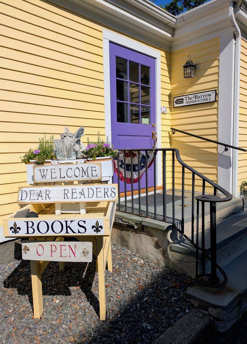 Book Warehouse and Barrow Bookstore, Concord