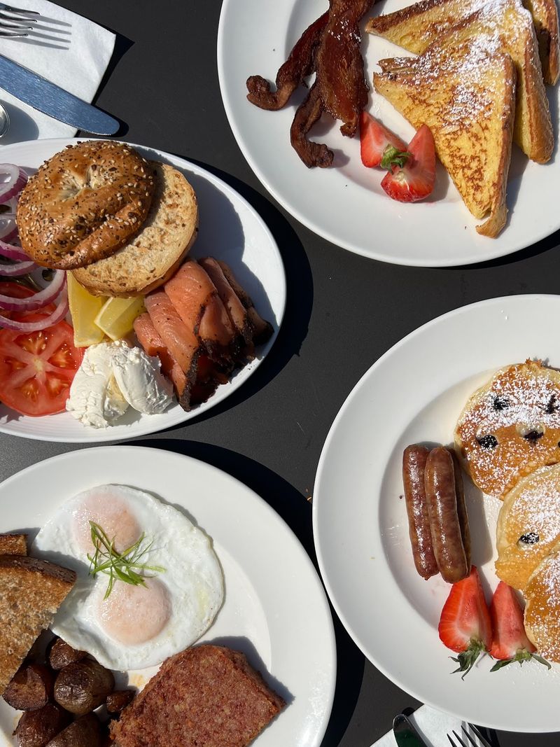 Breakfast: The Most Underrated Meal in the White Mountains Breakfast: The Most Underrated Meal in the White Mountains