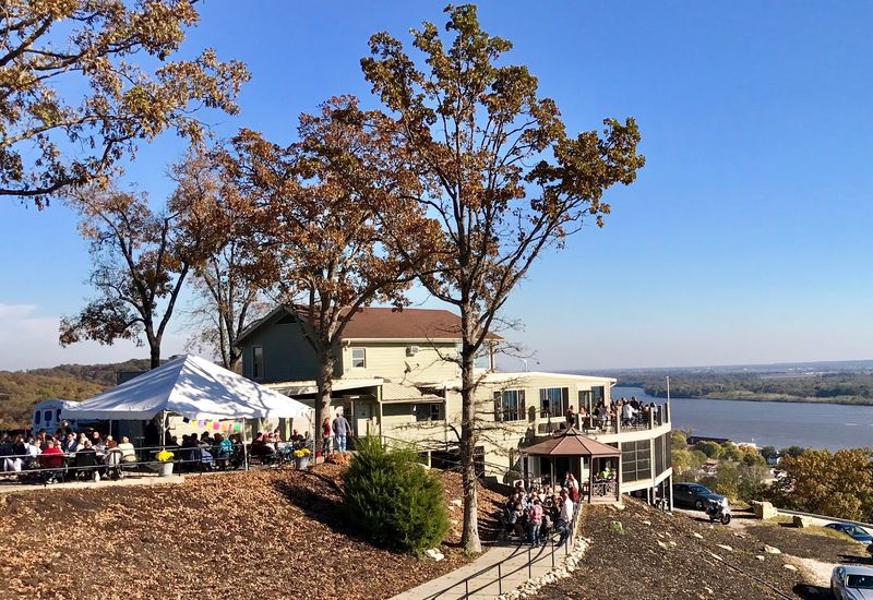 Breakfast With a River View Is a Morning Worth Slowing Down For
