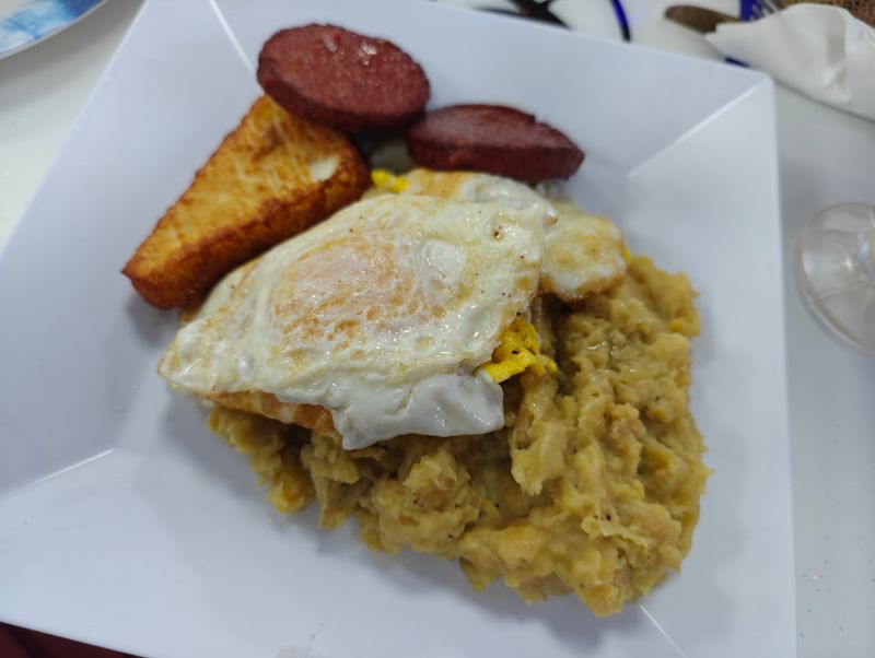 Breakfast Worth Waking Up For: Mangu Tres Golpes and More