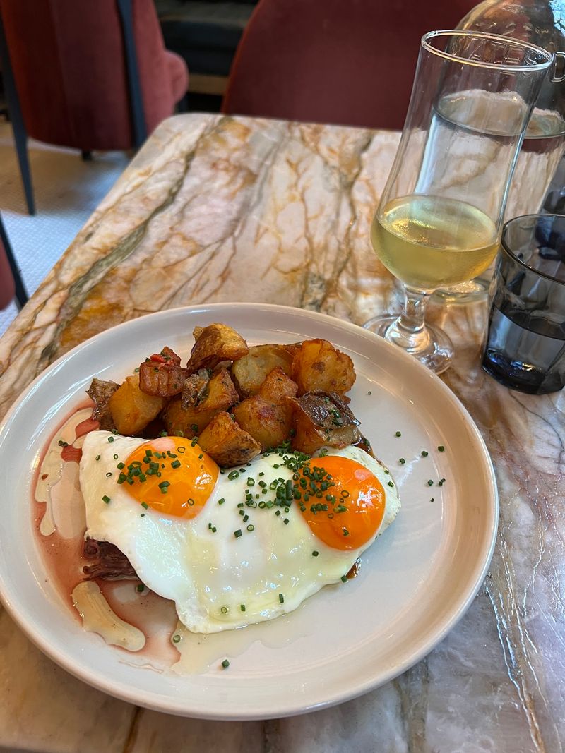 Breakfast and Brunch Worth Setting an Alarm For Breakfast and Brunch Worth Setting an Alarm For