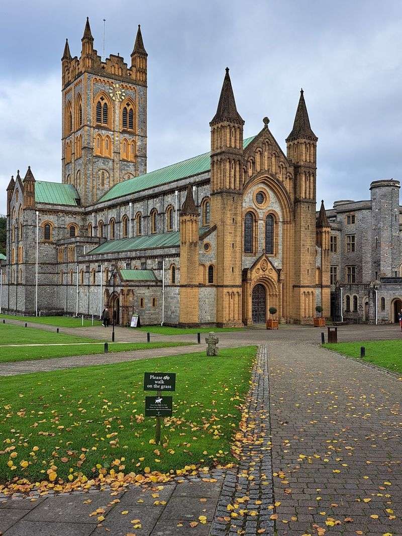 Buckfast Abbey, Buckfastleigh, Devon, England Buckfast Abbey, Buckfastleigh, Devon, England