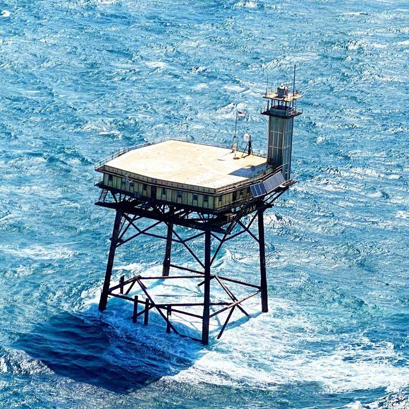 Bunk Rooms High Above The Waves Bunk Rooms High Above The Waves