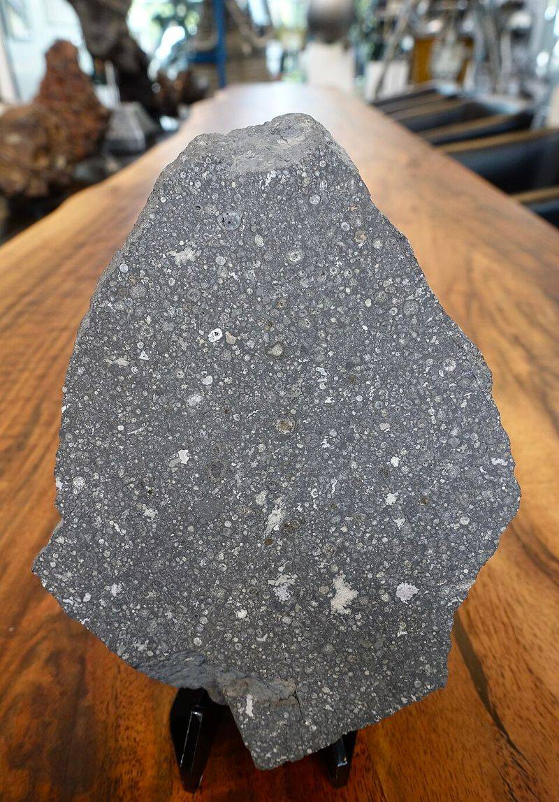CAIs in Meteorites: About 4.567 Billion Years Old CAIs in Meteorites: About 4.567 Billion Years Old