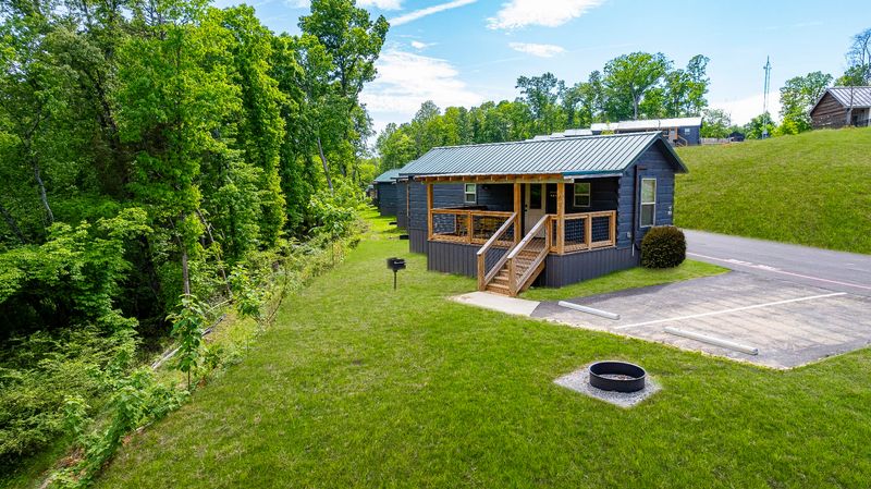 Cabins Built For Big Family Gatherings Cabins Built For Big Family Gatherings