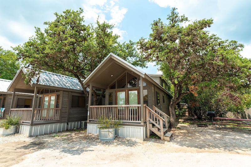 Cabins, Lodges, and RV Sites Cabins, Lodges, and RV Sites