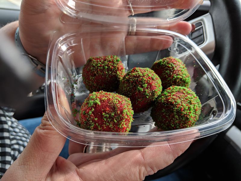 Cake Bites for the Undecided Cake Bites for the Undecided