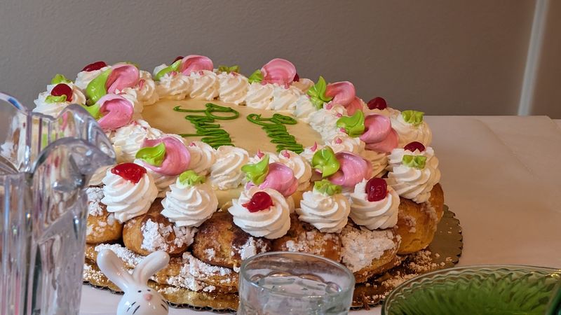 Cakes for Weddings, Birthdays, and Big Moments