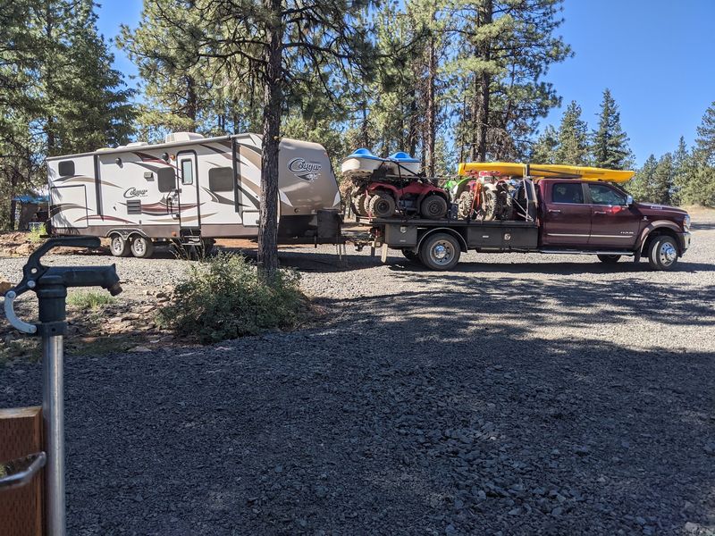 Campsites That Actually Accommodate the Big Rigs Campsites That Actually Accommodate the Big Rigs