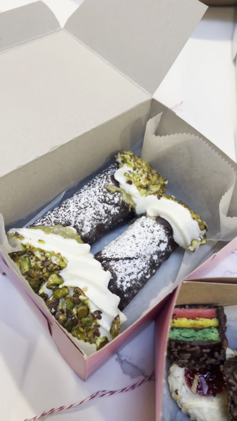 Cannoli Filled Right in Front of You Cannoli Filled Right in Front of You