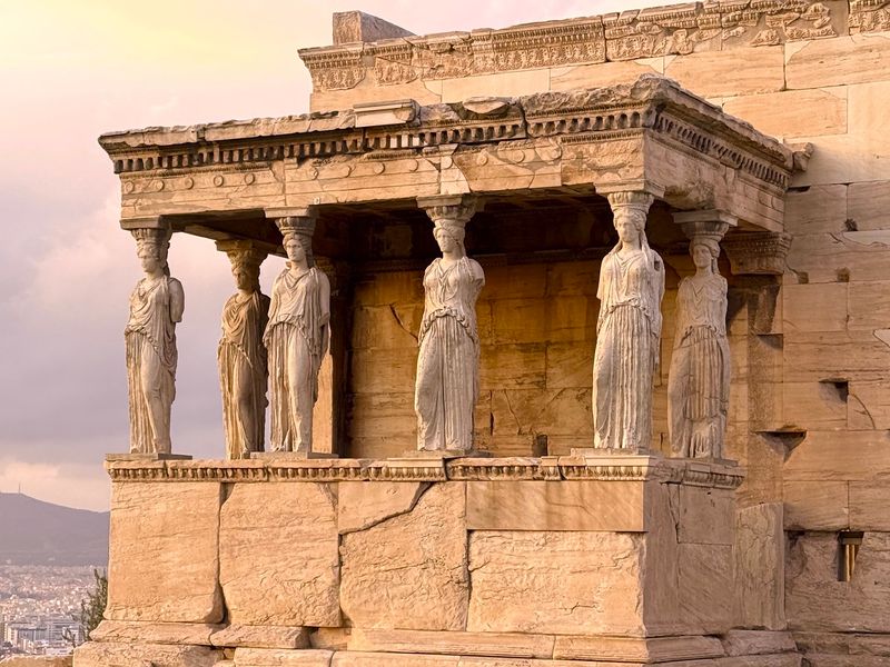 Caryatids of the Erechtheion, Athens, Greece Caryatids of the Erechtheion, Athens, Greece
