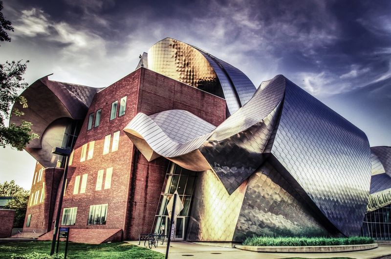 Case Western Reserve University - Cleveland, Ohio Case Western Reserve University - Cleveland, Ohio