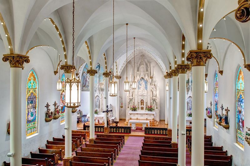 Ceilings and Murals That Stop You in Your Tracks Ceilings and Murals That Stop You in Your Tracks