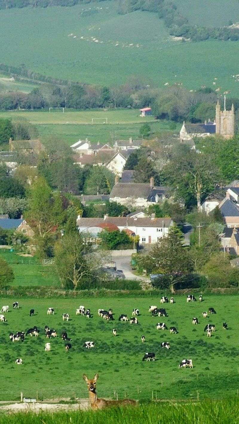 Cerne Abbas, Dorset, England Cerne Abbas, Dorset, England