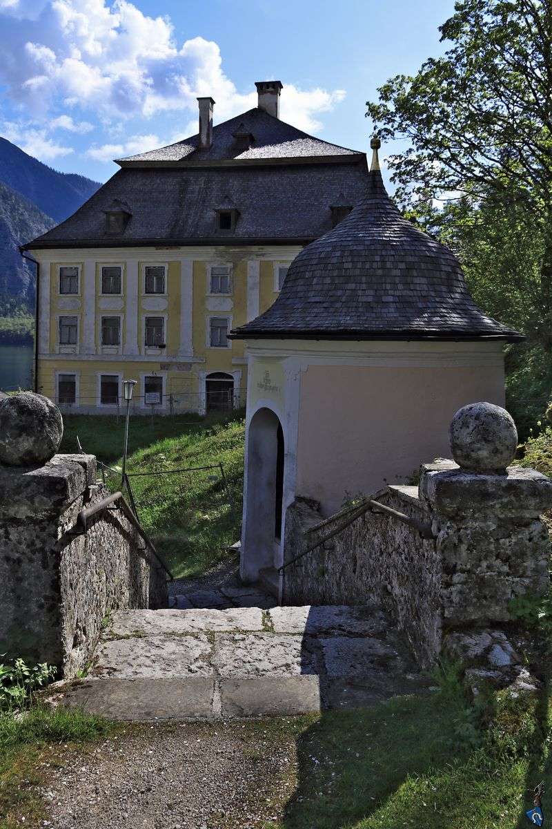 Chapel of the Holy Cross, Hallstatt, Austria Chapel of the Holy Cross, Hallstatt, Austria