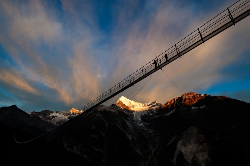 Charles Kuonen Suspension Bridge - Switzerland Charles Kuonen Suspension Bridge - Switzerland