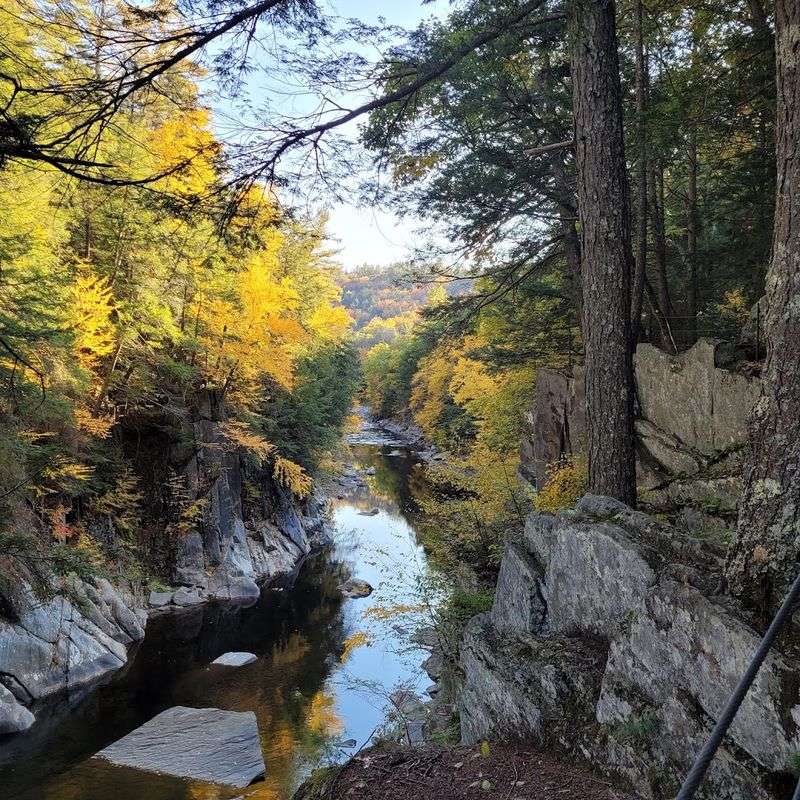 Chesterfield Gorge, Chesterfield Chesterfield Gorge, Chesterfield