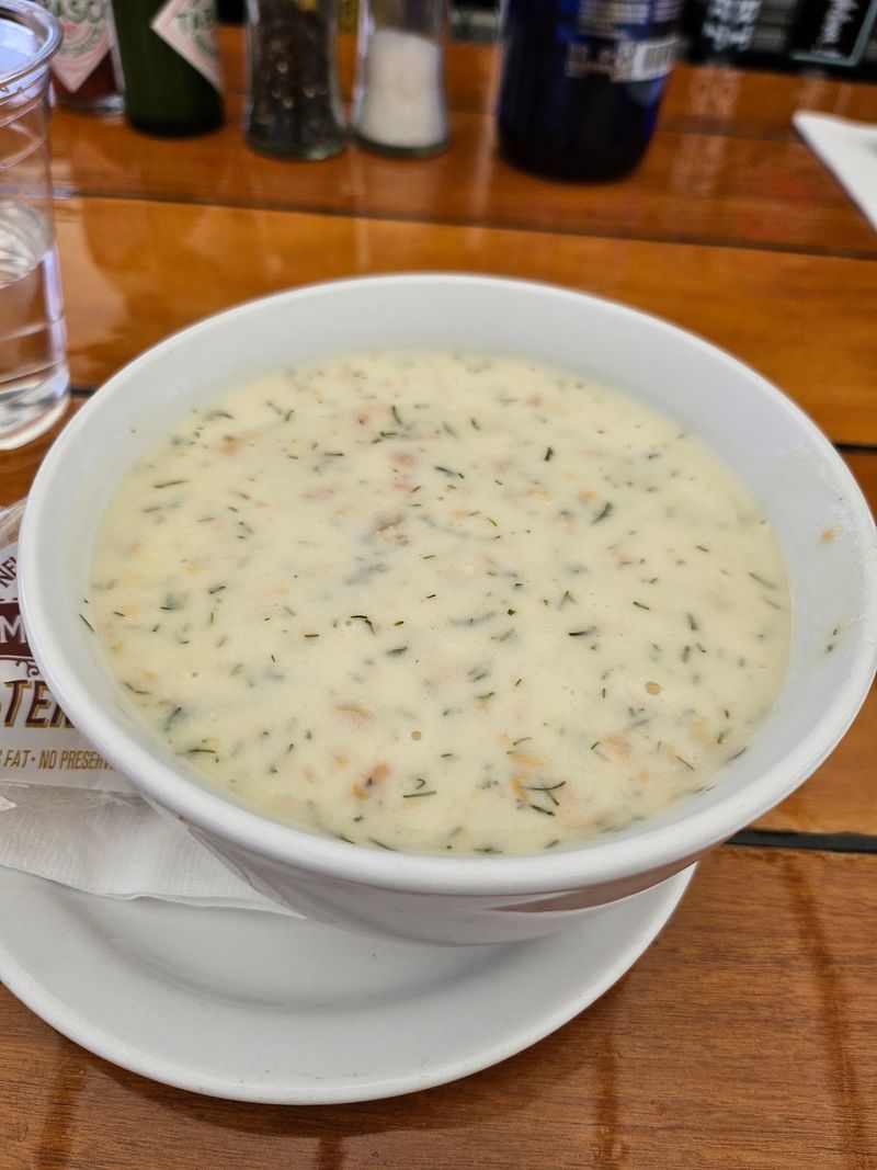 Chowder That Wears a Crown Chowder That Wears a Crown