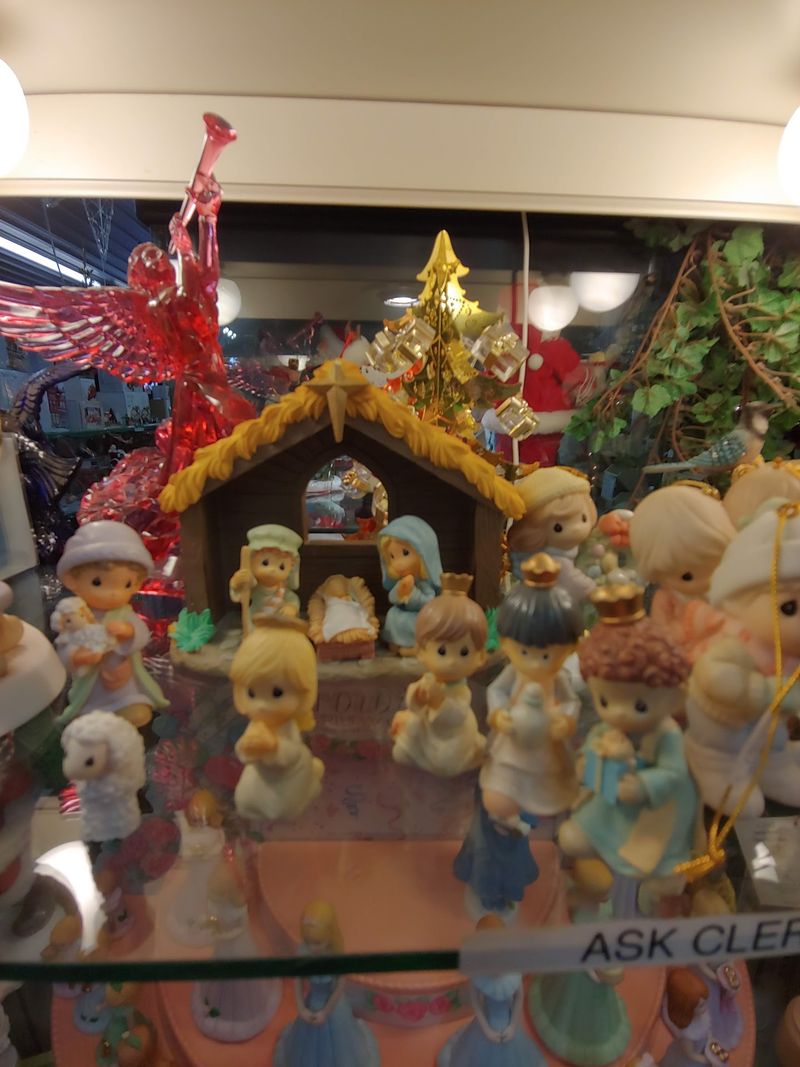 Christmas Village Pieces and Collector Items Christmas Village Pieces and Collector Items