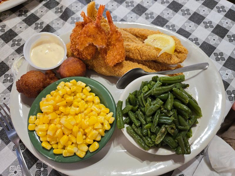Comfort Classics Across the Menu Comfort Classics Across the Menu