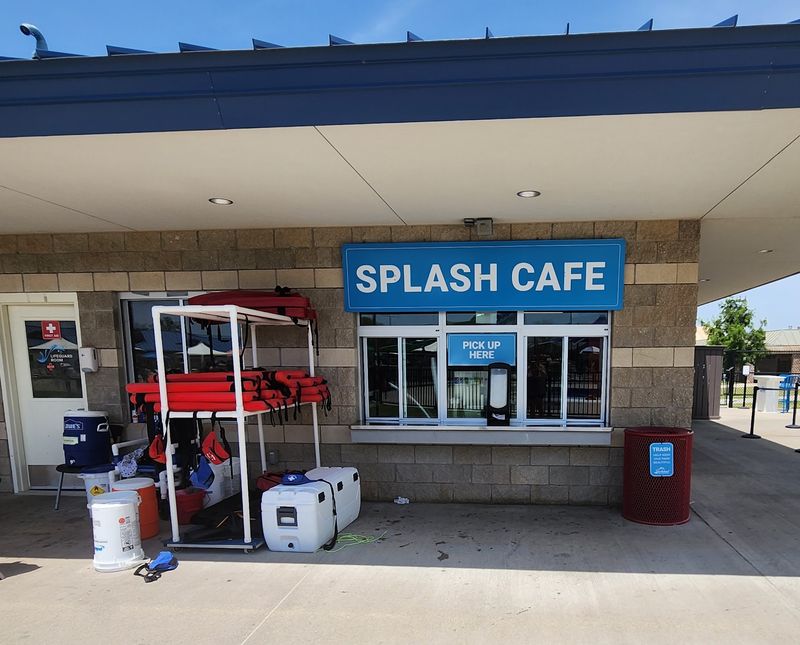 Concessions, Shade, and On-Site Comforts
