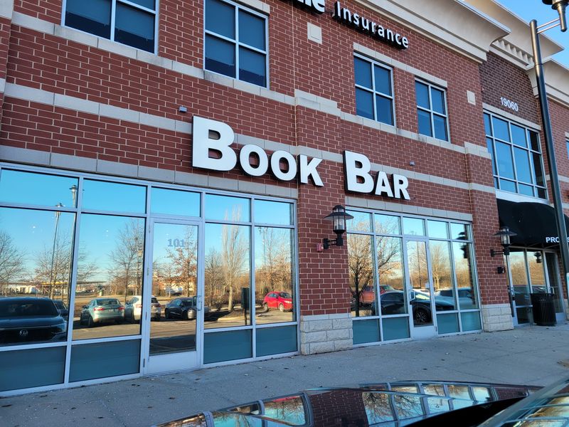 Convenient Hours and Location Convenient Hours and Location