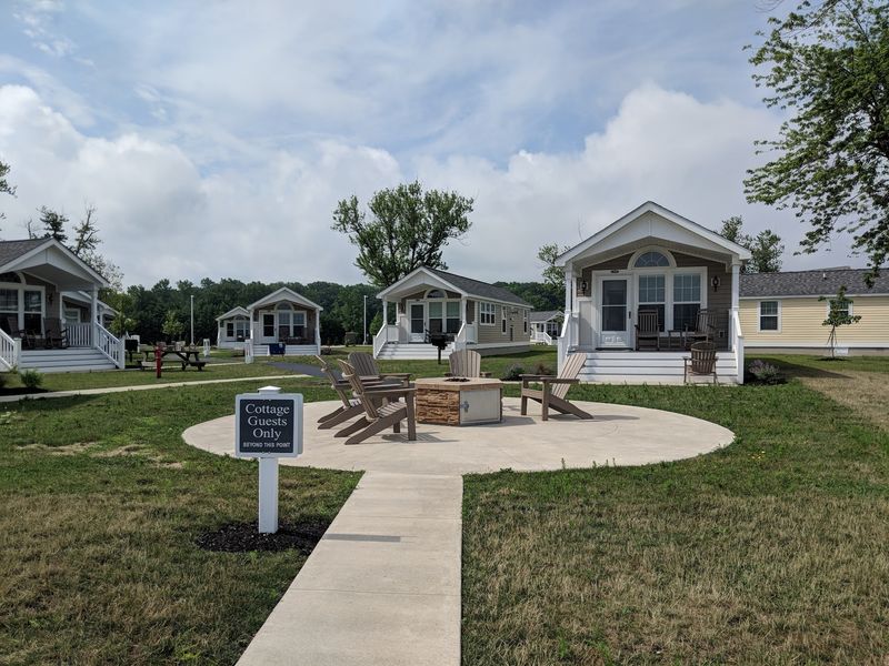 Cottage Culture and the Weekend Rental Scene Cottage Culture and the Weekend Rental Scene