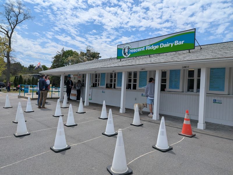 Crescent Ridge Dairy Bar, Sharon Crescent Ridge Dairy Bar, Sharon