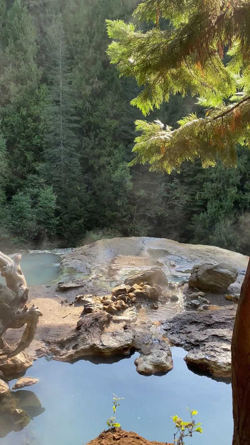 Crowds, Timing, and How to Snag Some Solitude Crowds, Timing, and How to Snag Some Solitude
