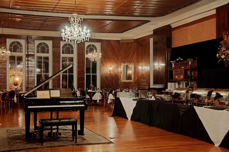 Crystal Dining Room, Eureka Springs, Arkansas